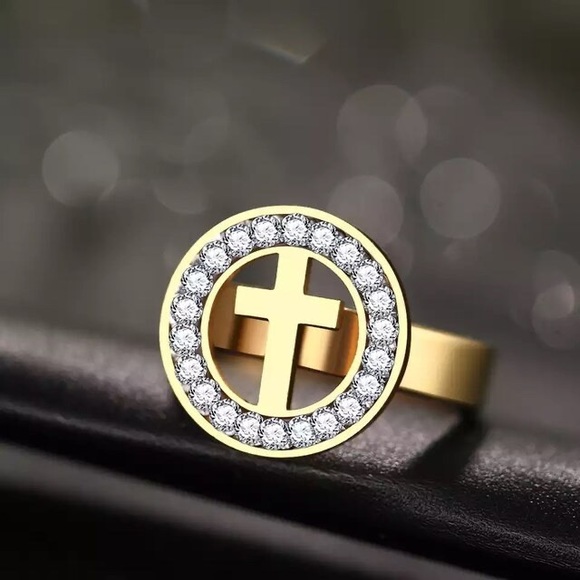 Stainless Steel Crystal Cross Ring - Picture 2 of 4